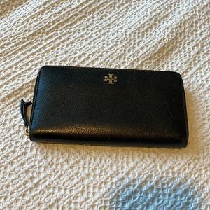 Tory Burch Black Wallet with Gold accents